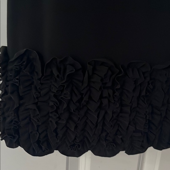 Joseph Ribkoff LBD Sleeveless black Dress with ruffle hem. Size 8 - Picture 4 of 8